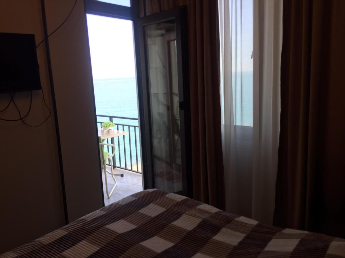 Sunset Kobuleti Apartment ภายนอก รูปภาพ